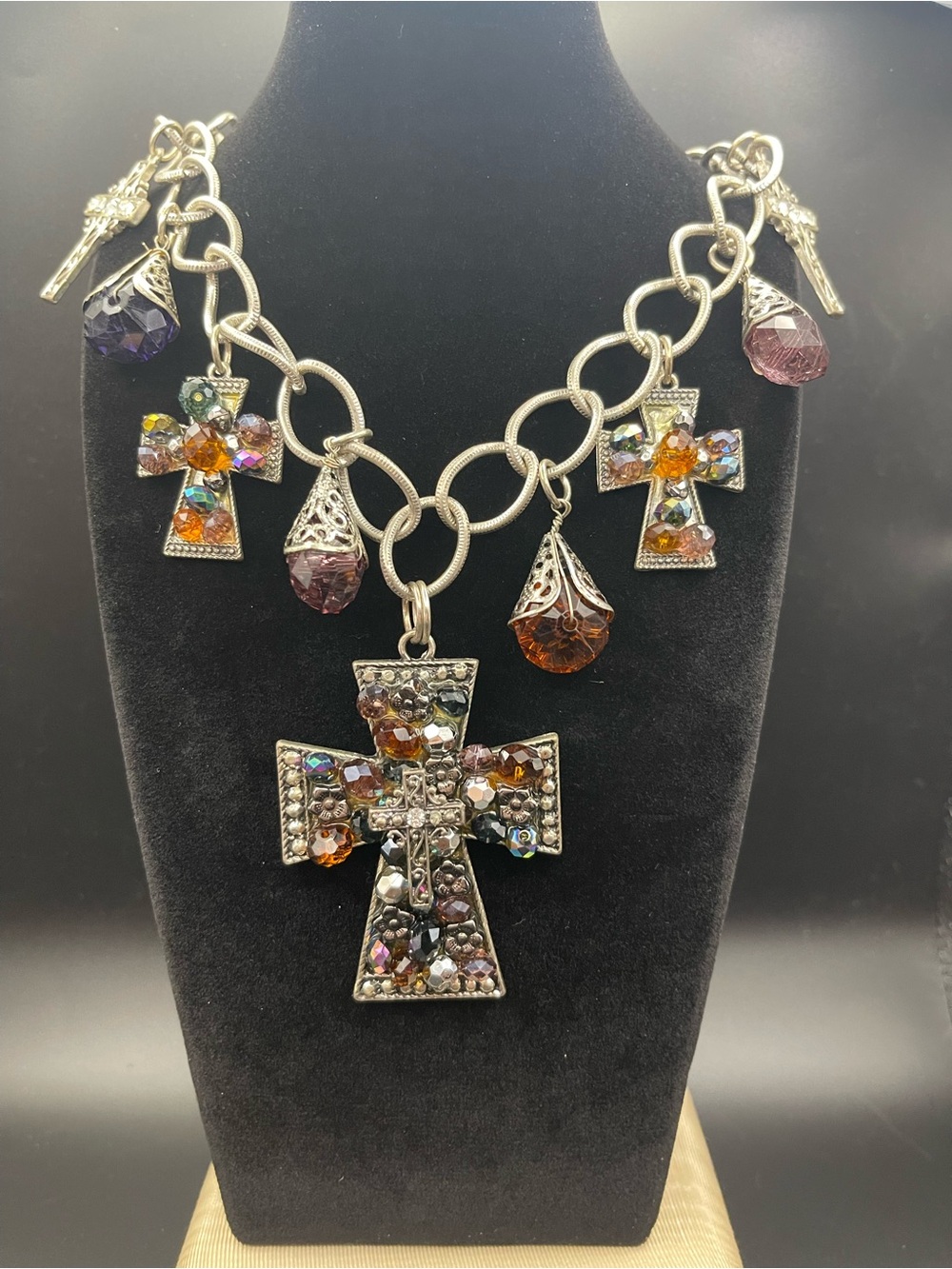 Vintage Premier Designs Style Cross Ststement Necklace Silver multi-crystal bead - Picture 1 of 12